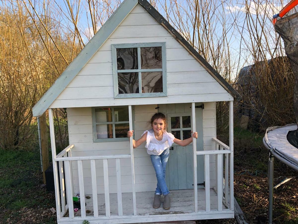 Willow Court Farm Studio South & Petting Farm, 8 Mins From Legoland & Windsor, 15 Mins From Lapland Uk Exterior photo